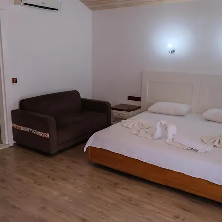 Otel Apella Çıralı