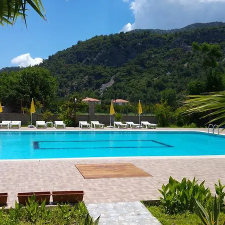 Apella Otel Çıralı