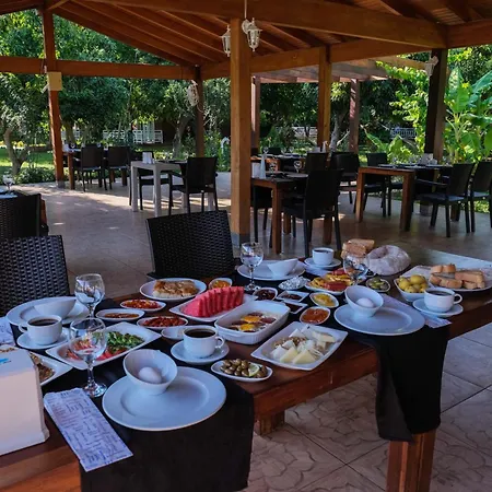 Apella Hotel Çıralı