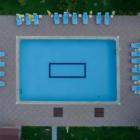 Apella Hotel